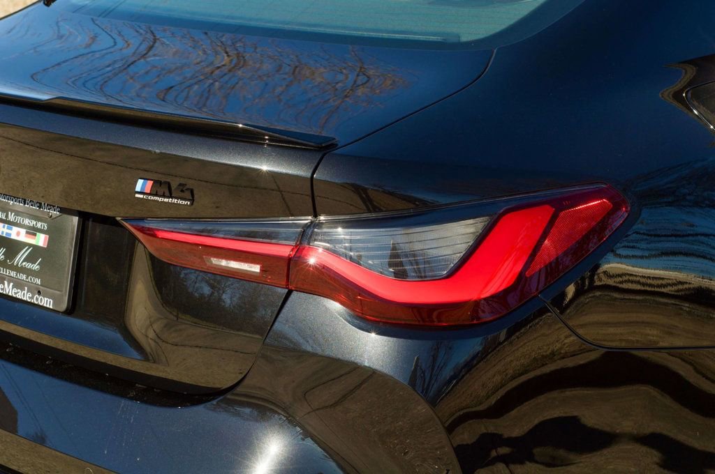 Used 2022 BMW M4 xDrive Competition w/ Executive Package AWD/4WD image 16