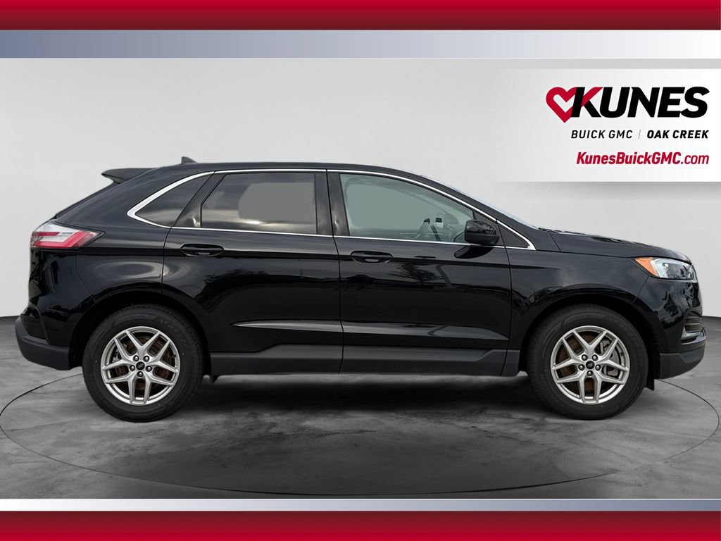 Used 2024 Ford Edge SEL AWD/4WD image 12