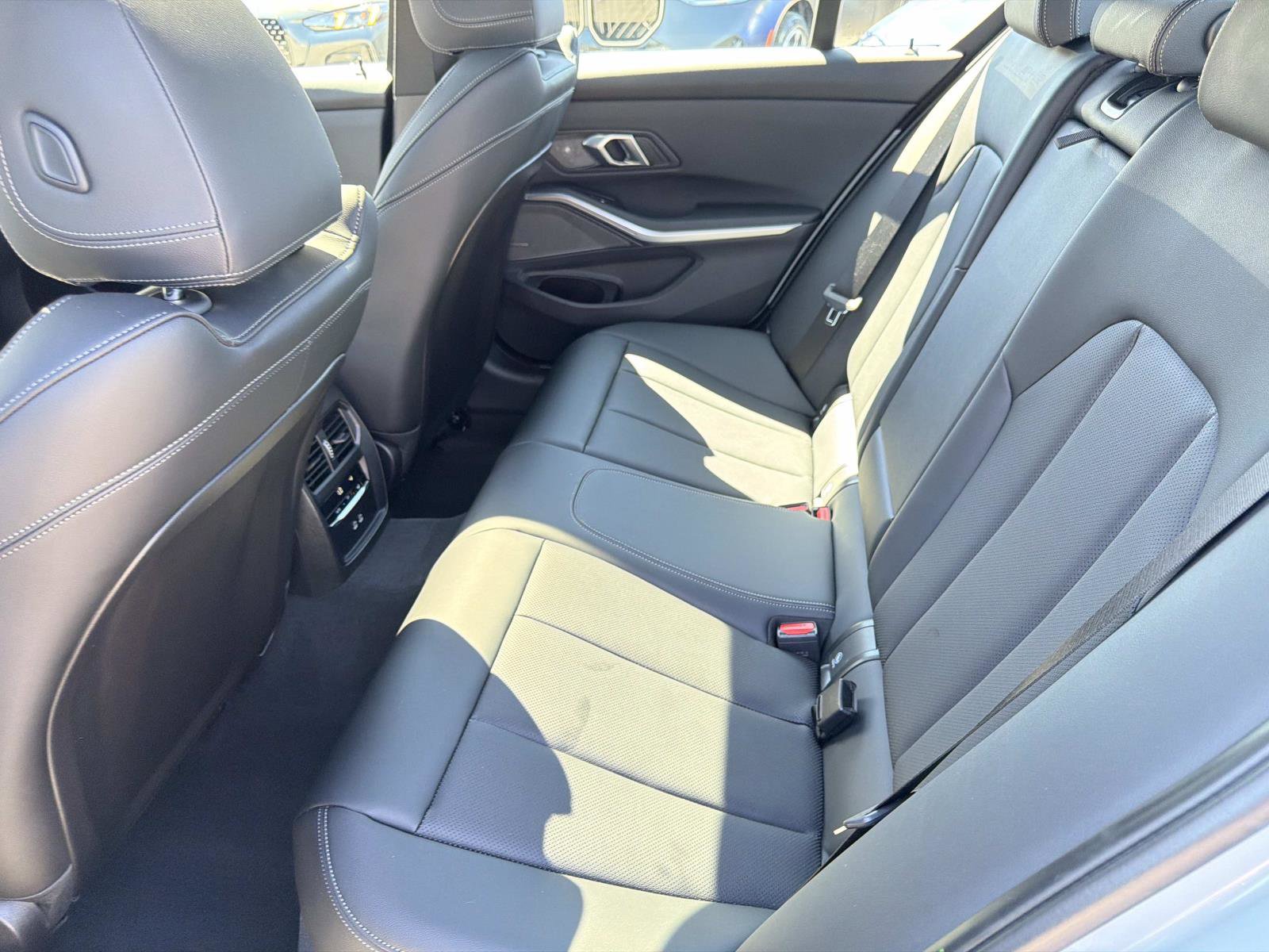 Used 2025 BMW M340i image 12