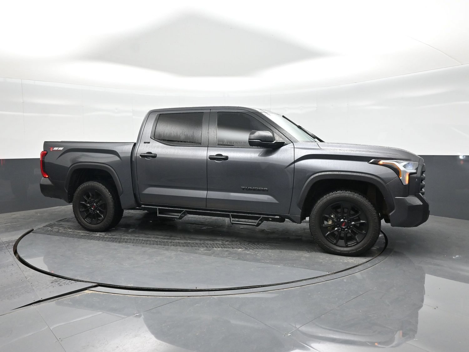 Used 2024 Toyota Tundra SR5 AWD/4WD image 12