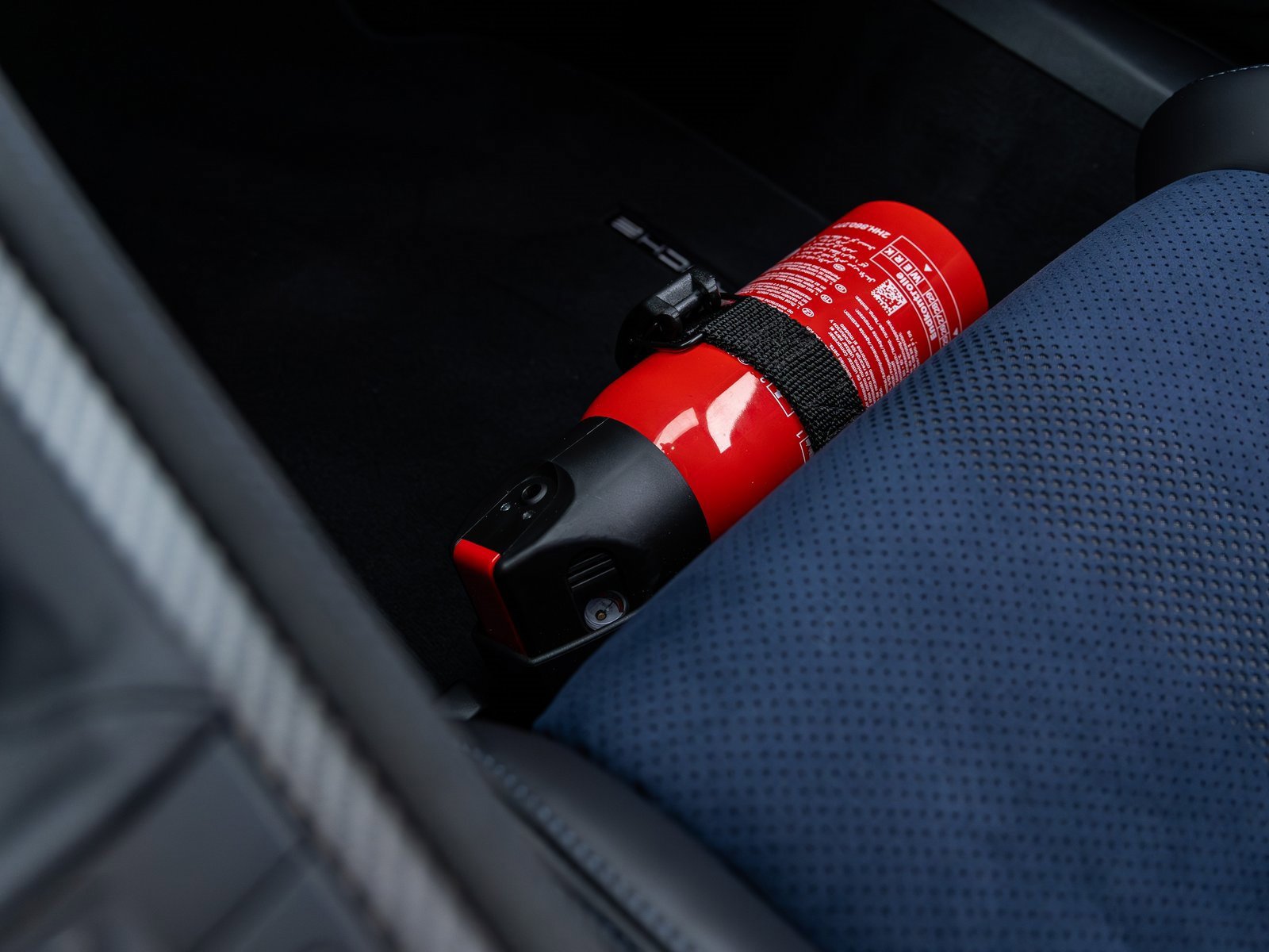 Used 2025 Porsche 718 Cayman GT4 RS image 42