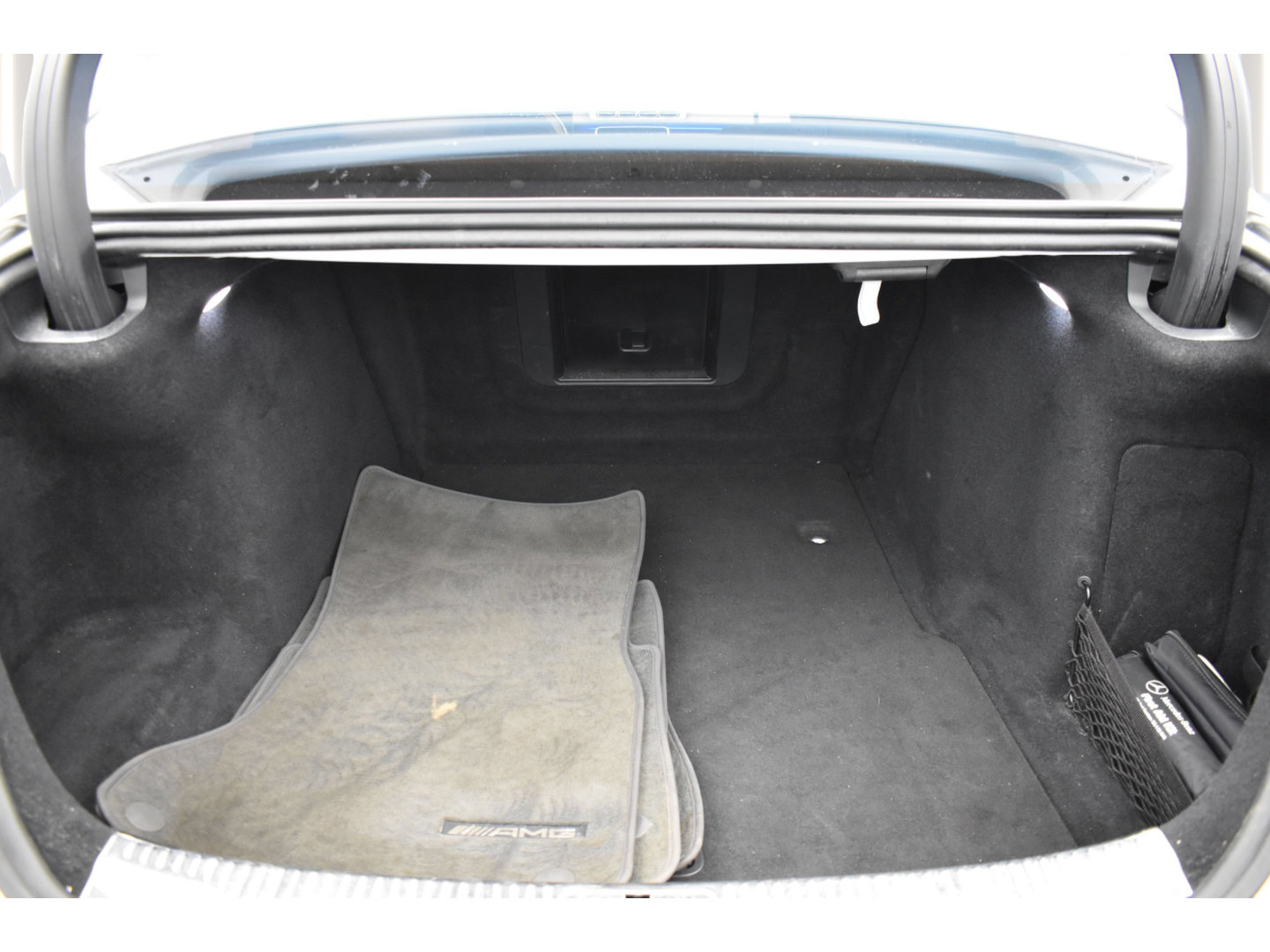 Used 2023 Mercedes-Benz S 500 4MATIC image 25