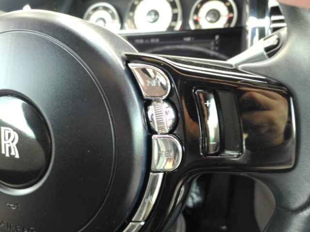 Used 2014 Rolls-Royce Wraith image 41