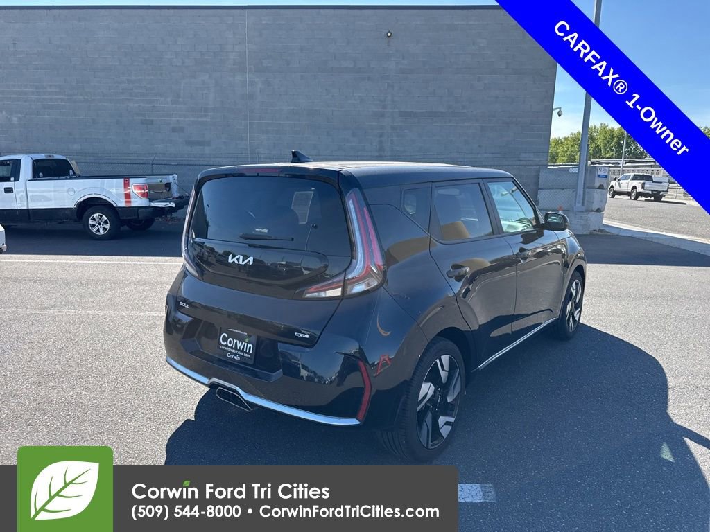 Used 2023 Kia Soul GT-Line w/ GT-Line Technology Package FWD image 10