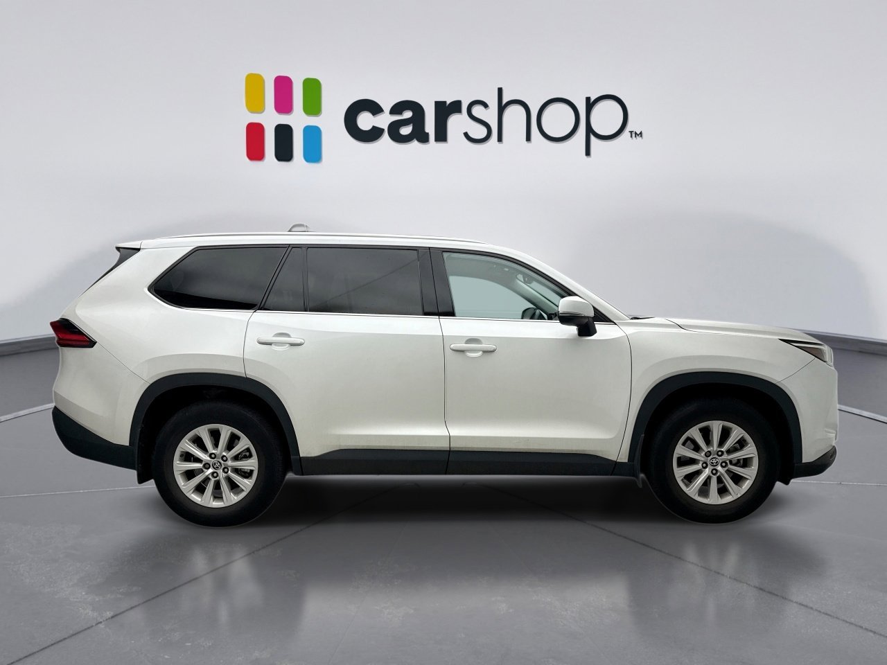 Used 2024 Toyota Grand Highlander XLE AWD/4WD image 6