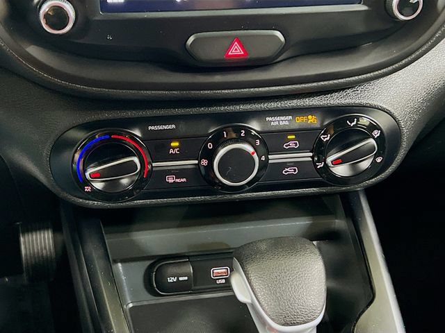 Certified 2022 Kia Soul LX FWD image 15