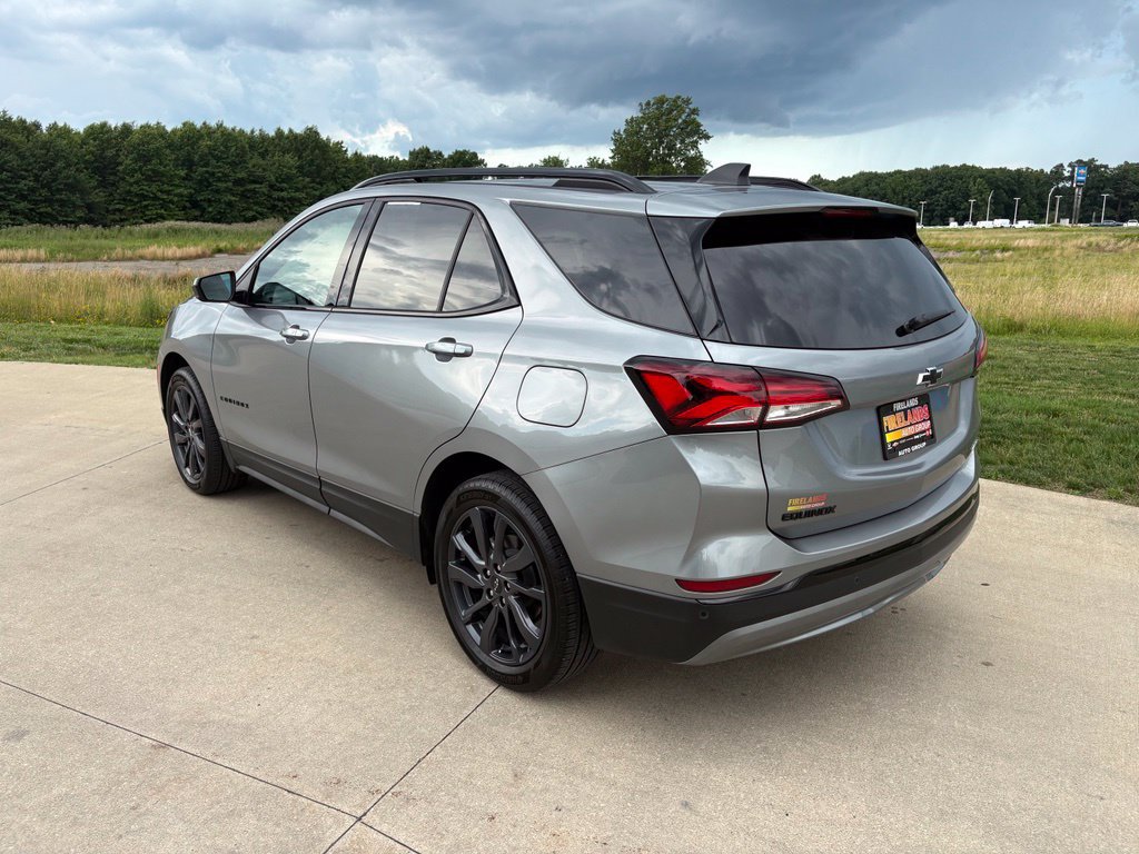 Used 2024 Chevrolet Equinox RS FWD image 7