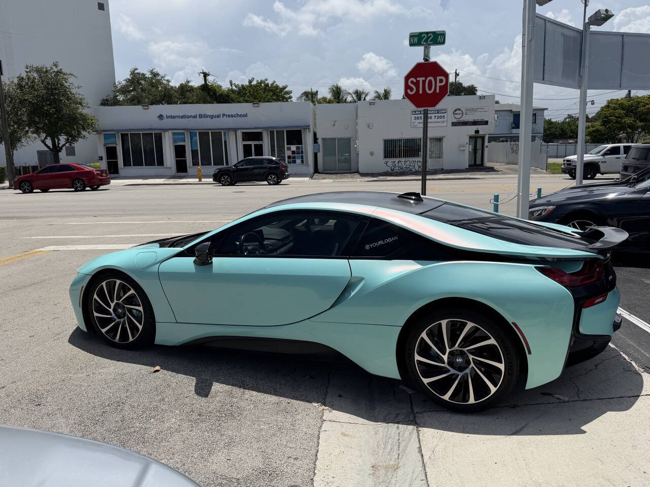 Used 2016 BMW i8 AWD/4WD image 9