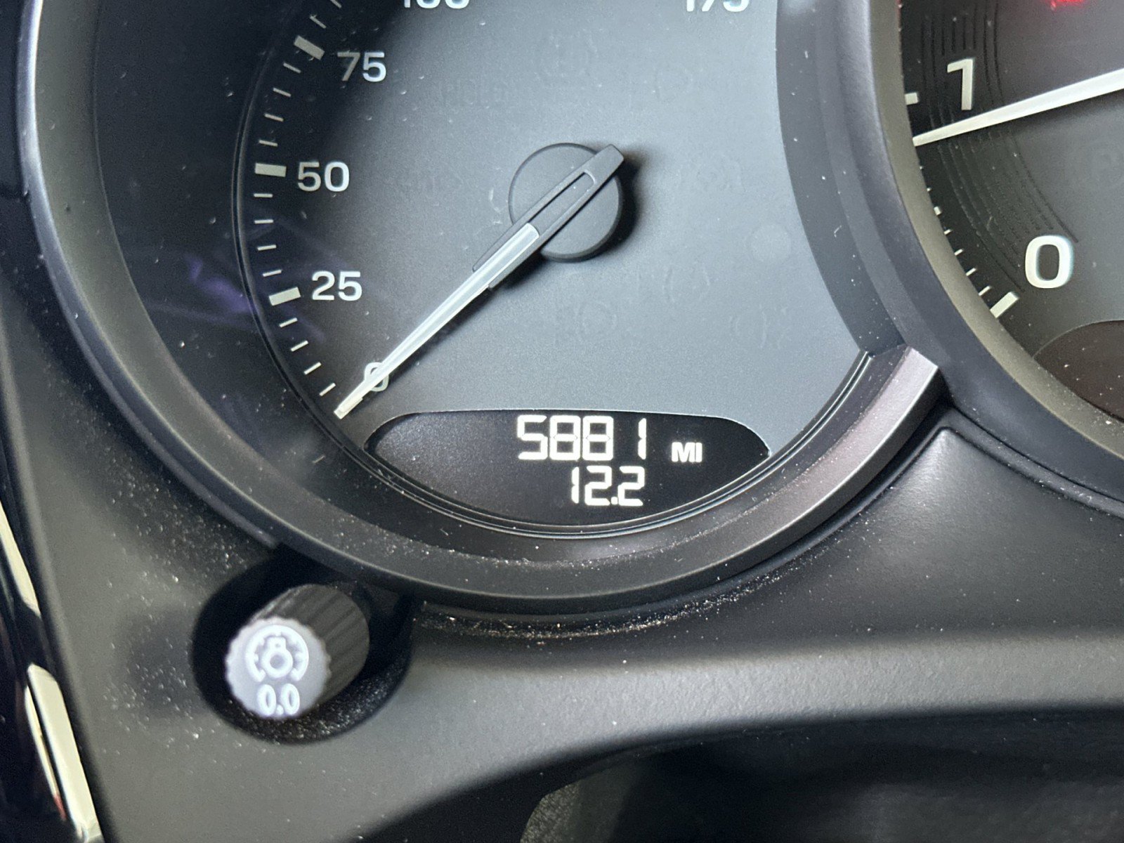 Used 2026 Porsche Macan AWD/4WD image 25