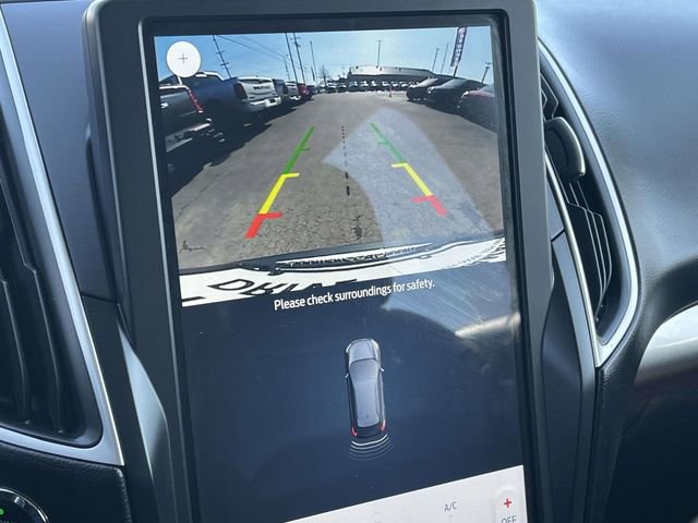 Used 2024 Ford Edge SEL image 30