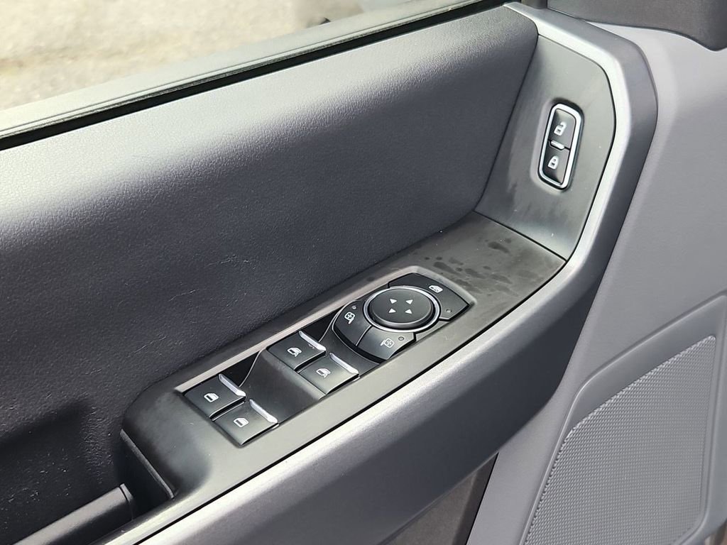 Used 2023 Ford F250 XL w/ STX Appearance Package image 10