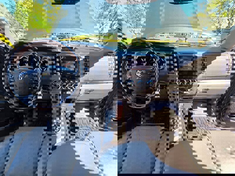 Used 2011 Toyota Sequoia Platinum AWD/4WD image 58