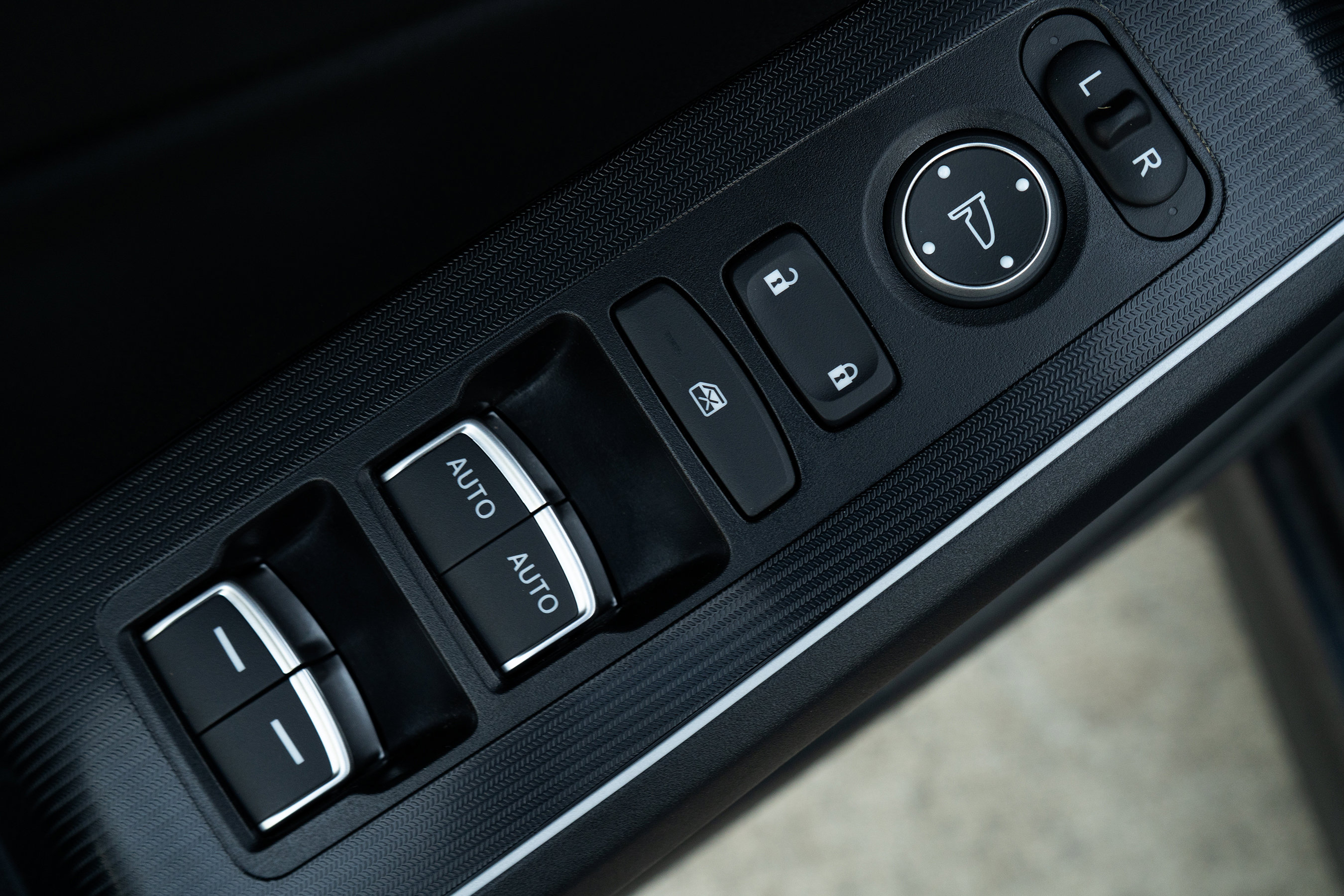 Used 2025 Honda Civic Sport image 36