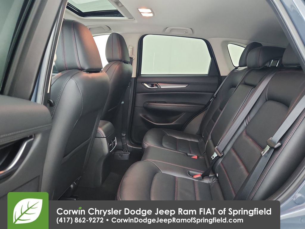 Used 2025 MAZDA CX-5 Carbon Edition image 29