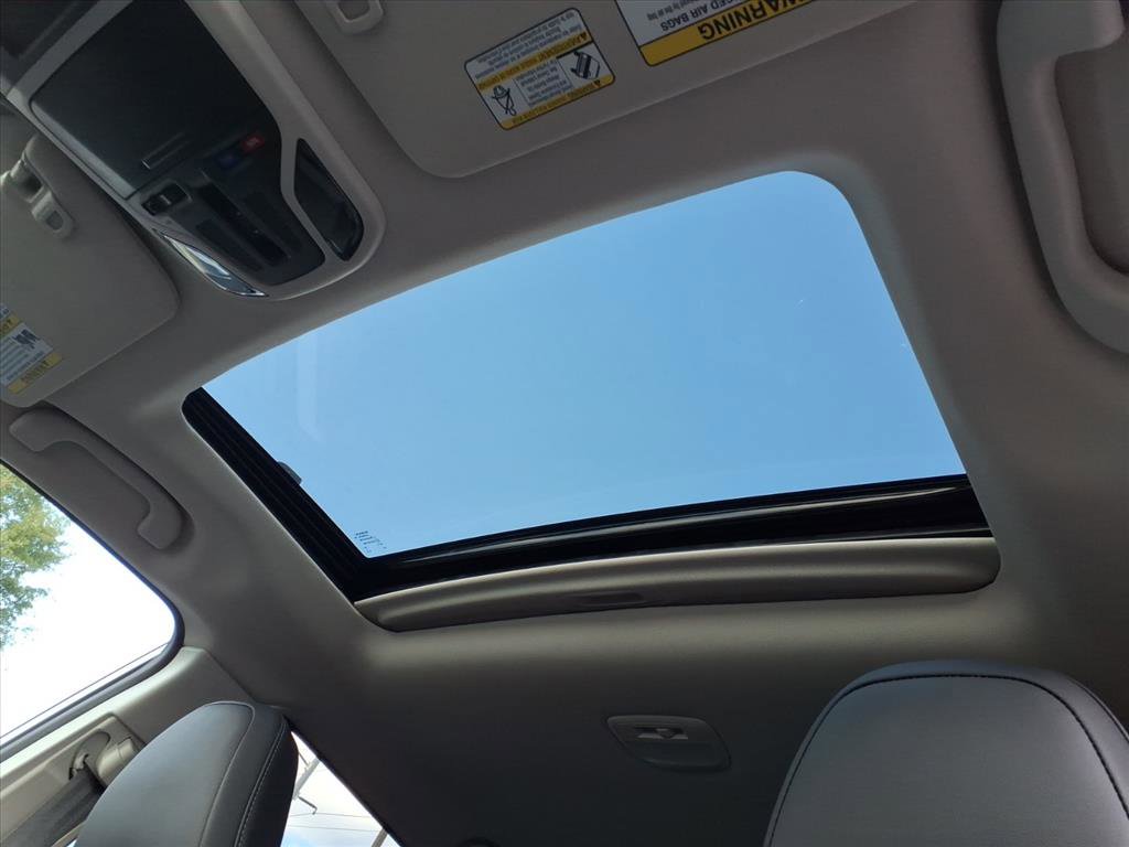 New 2025 Subaru Outback Touring image 3