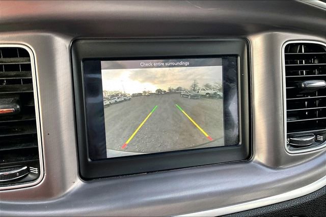 Used 2022 Dodge Charger SXT image 13