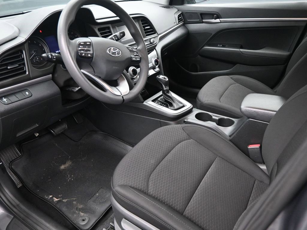 Used 2019 Hyundai Elantra SE w/ Cargo Package image 9