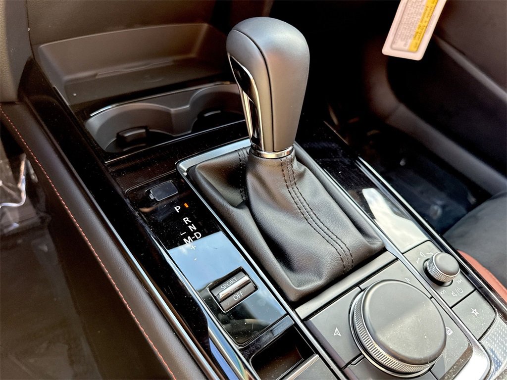 New 2024 MAZDA CX-30 Carbon image 55