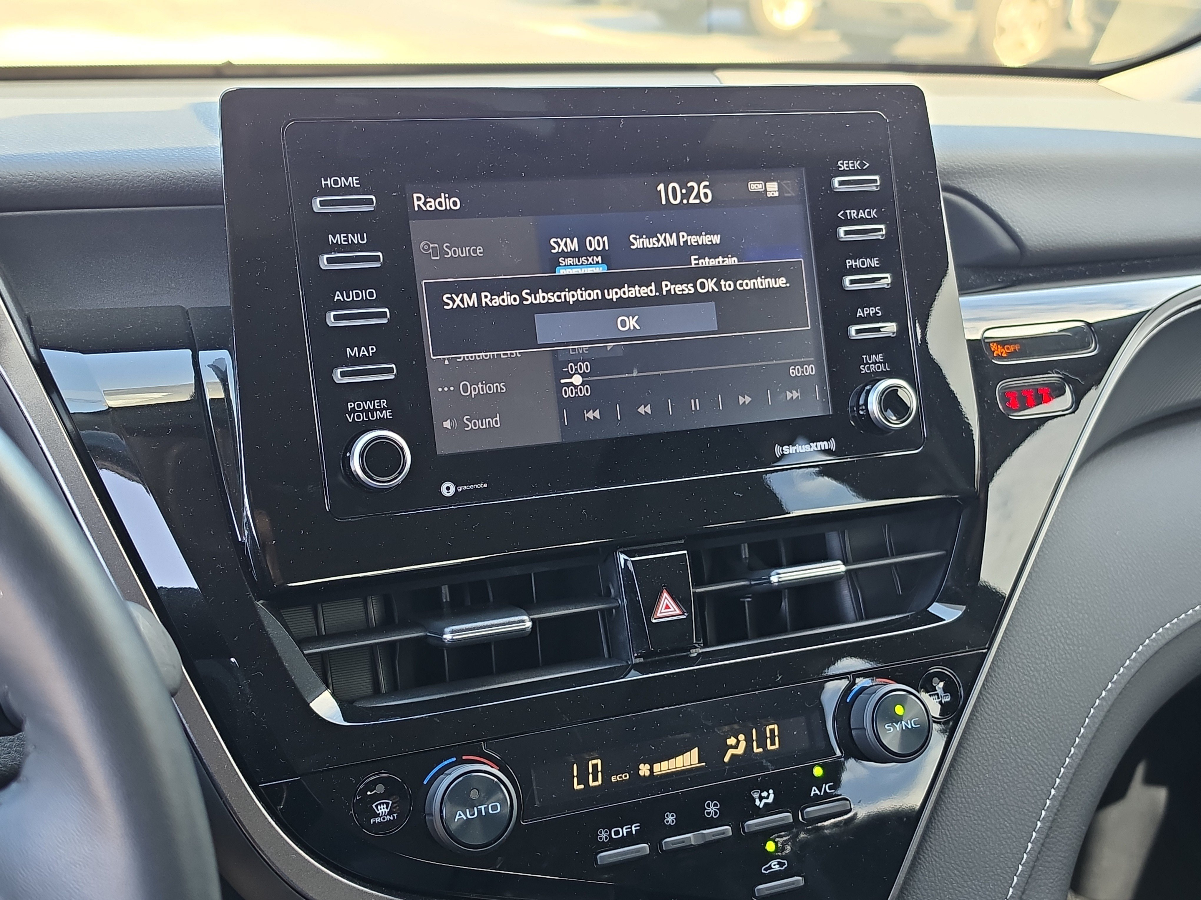 Used 2024 Toyota Camry SE FWD image 24