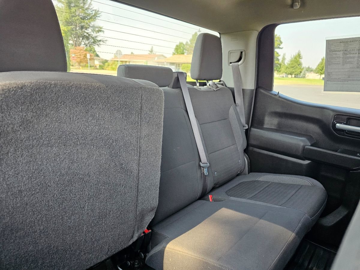 Used 2020 Chevrolet Silverado 1500 LT w/ Remote Start Package image 19