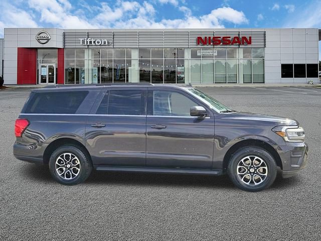 Used 2024 Ford Expedition Max XLT AWD/4WD image 3