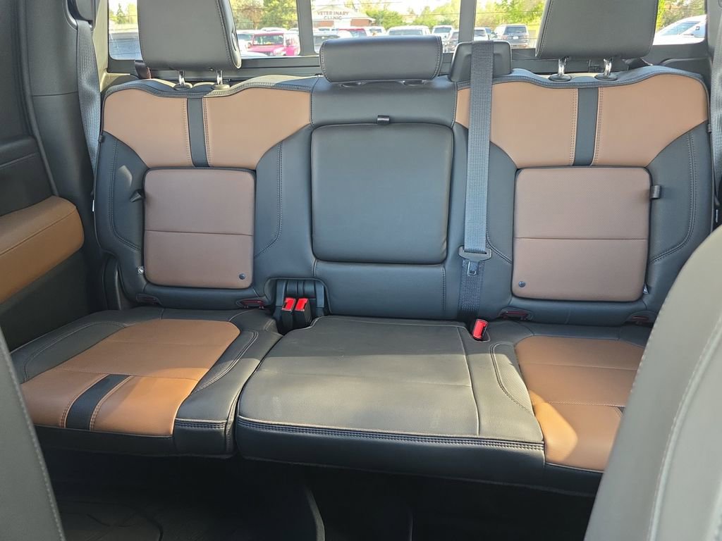 Used 2021 Chevrolet Silverado 3500 High Country w/ Z71 Off-Road Package AWD/4WD image 24