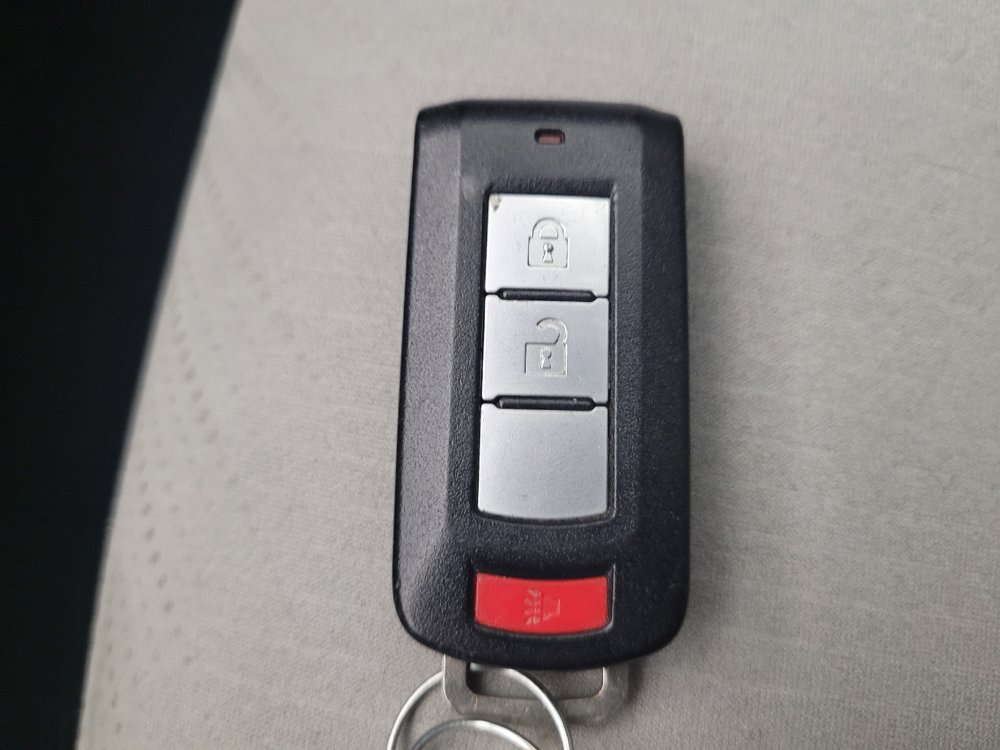 Used 2015 Mitsubishi Outlander Sport SE AWD/4WD image 32
