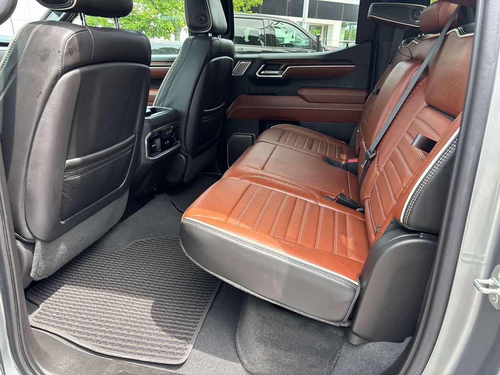 Used 2023 GMC Sierra 1500 Denali Ultimate AWD/4WD image 13