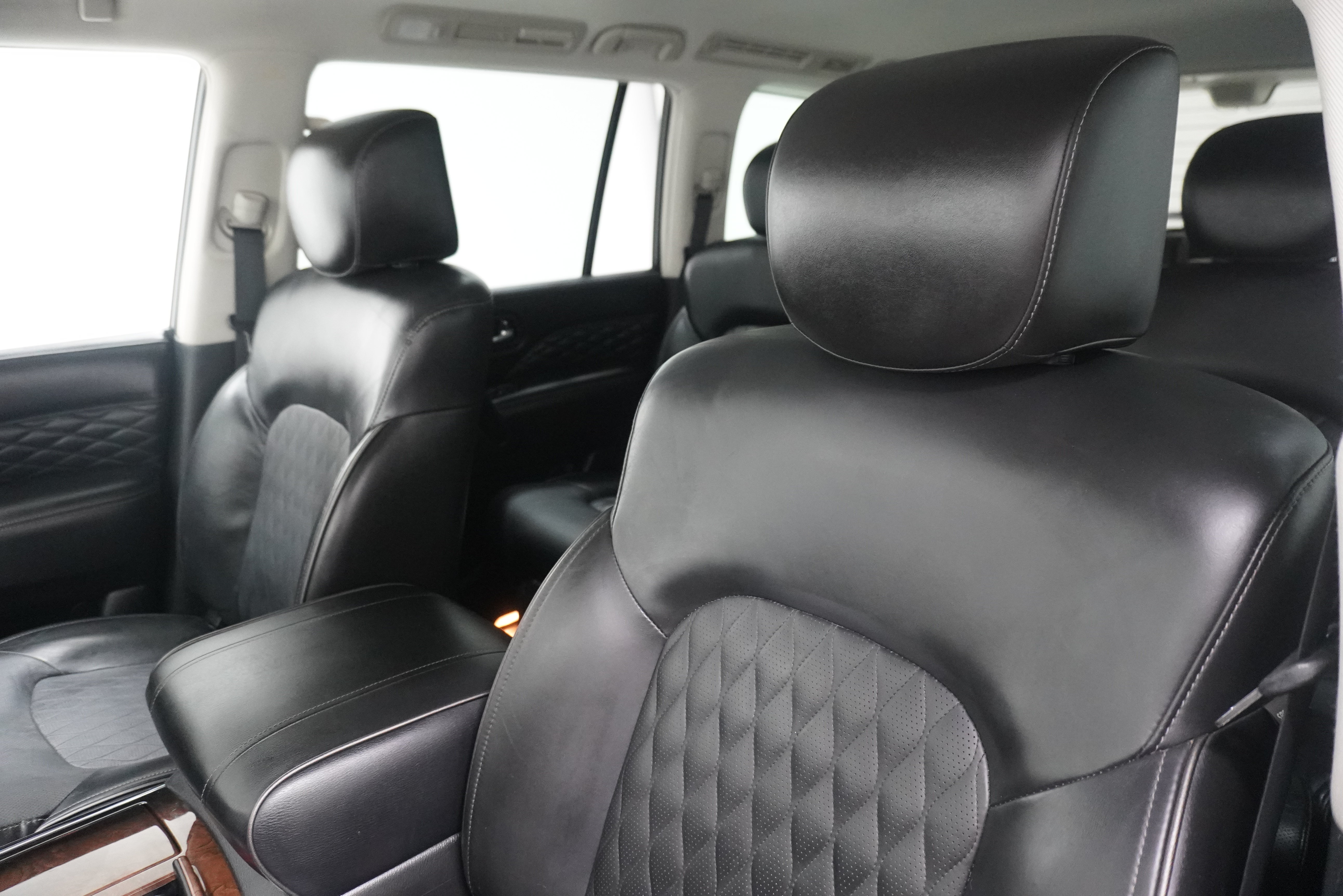 Used 2018 INFINITI QX80 2WD w/ Deluxe Technology Package image 10