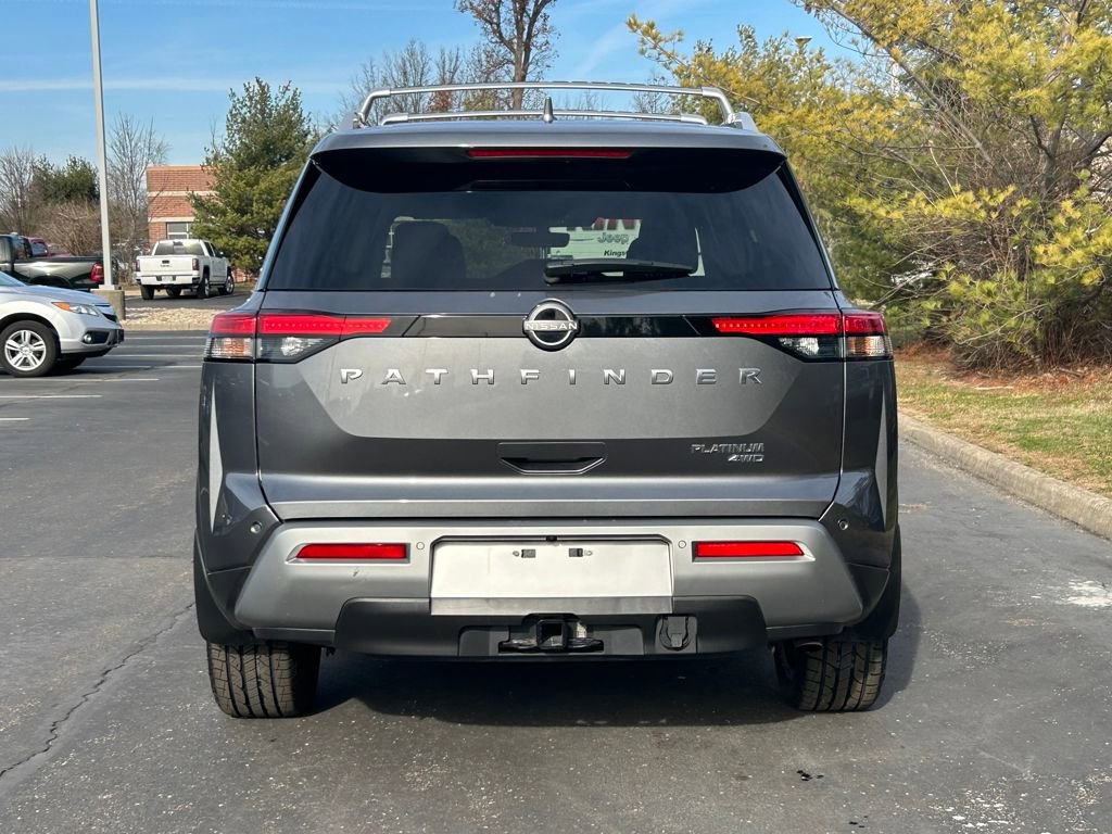 Used 2024 Nissan Pathfinder Platinum w/ Cargo Package image 6