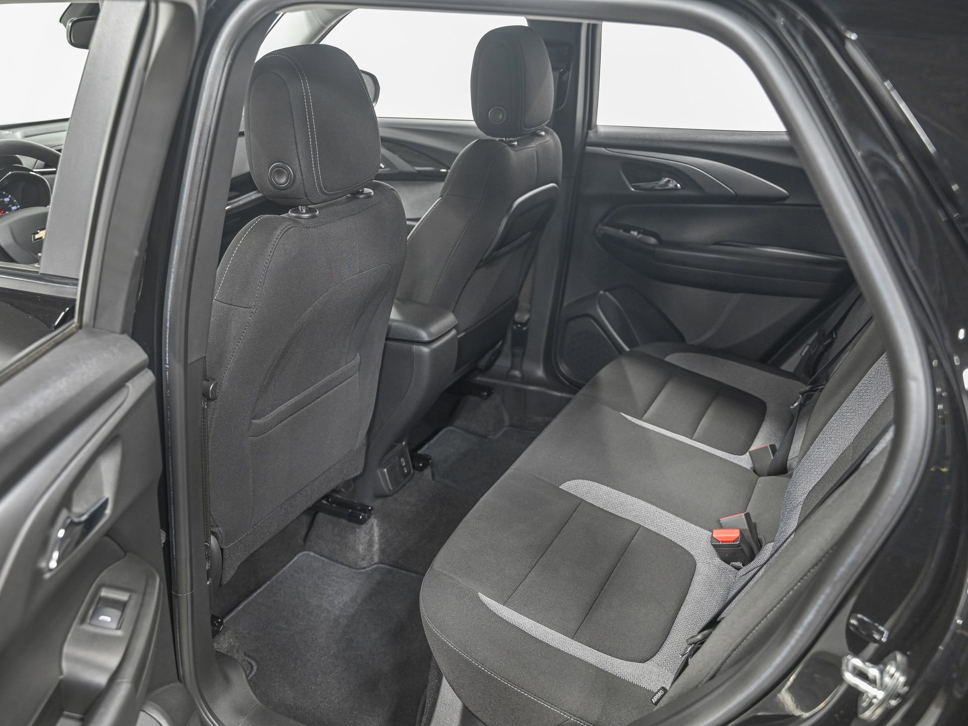 Used 2023 Chevrolet TrailBlazer LT w/ Convenience Package AWD/4WD image 26