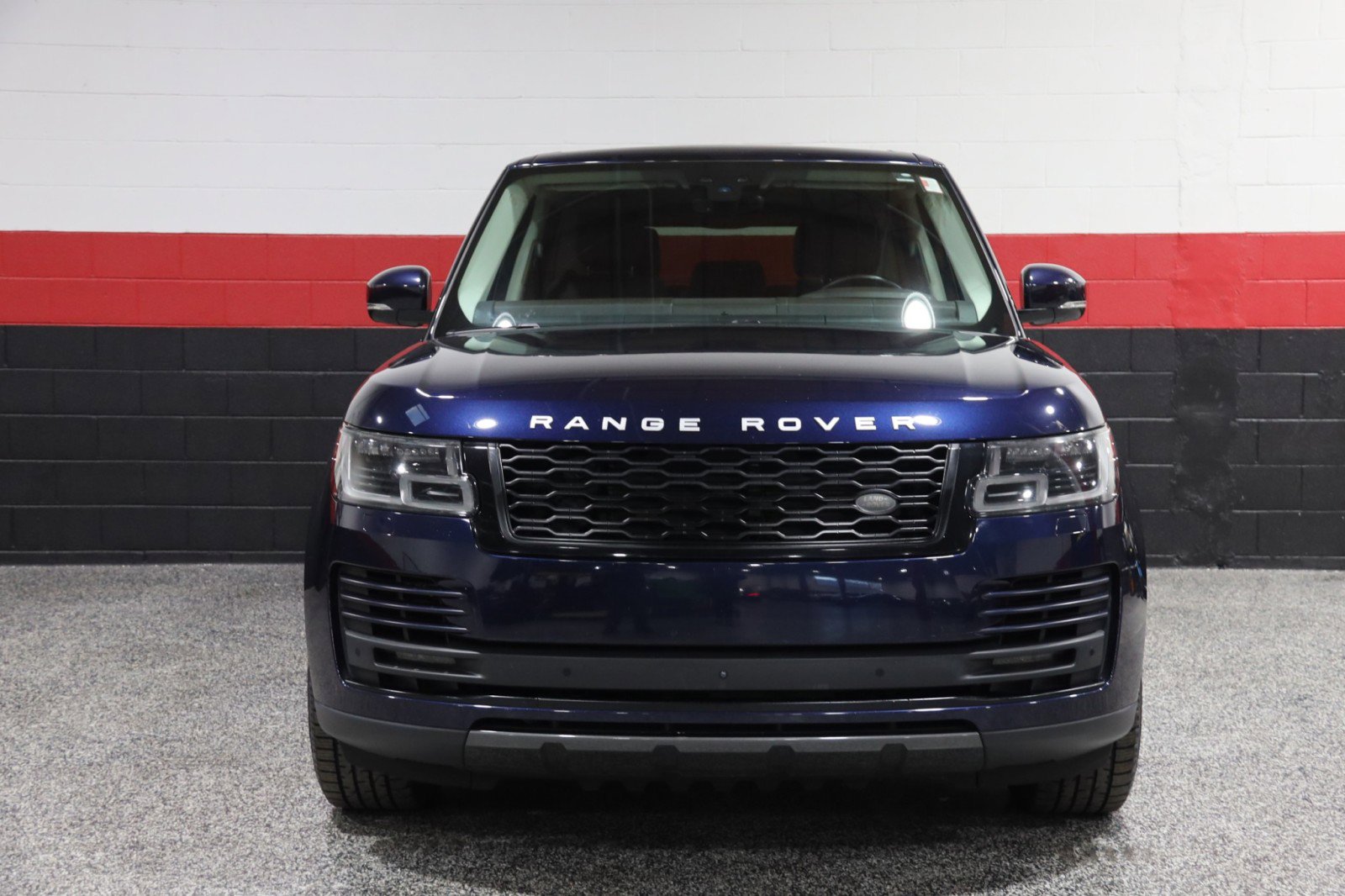 Used 2019 Land Rover Range Rover HSE image 11
