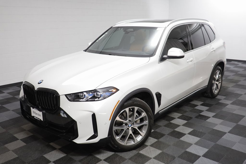 Certified 2026 BMW X5 xDrive40i w/ Climate Comfort Package image 2