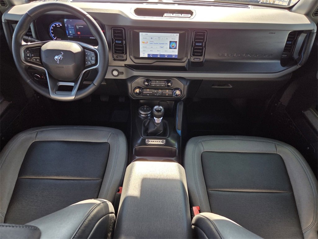 Used 2021 Ford Bronco Black Diamond image 16