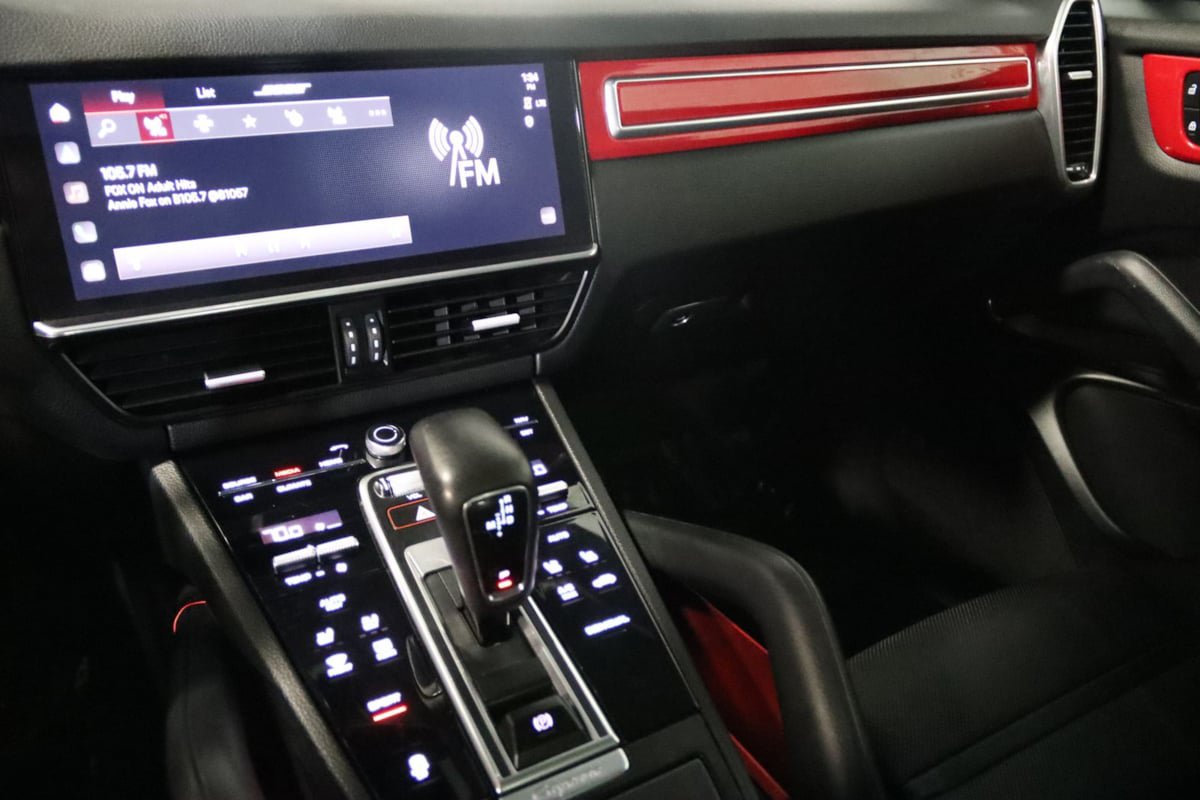 Used 2022 Porsche Cayenne Platinum Edition AWD/4WD image 58