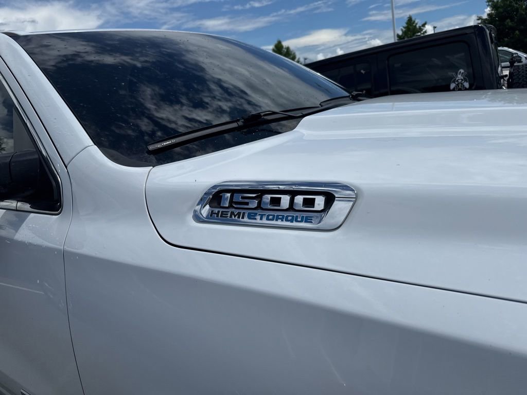 Used 2021 RAM 1500 Laramie AWD/4WD image 6