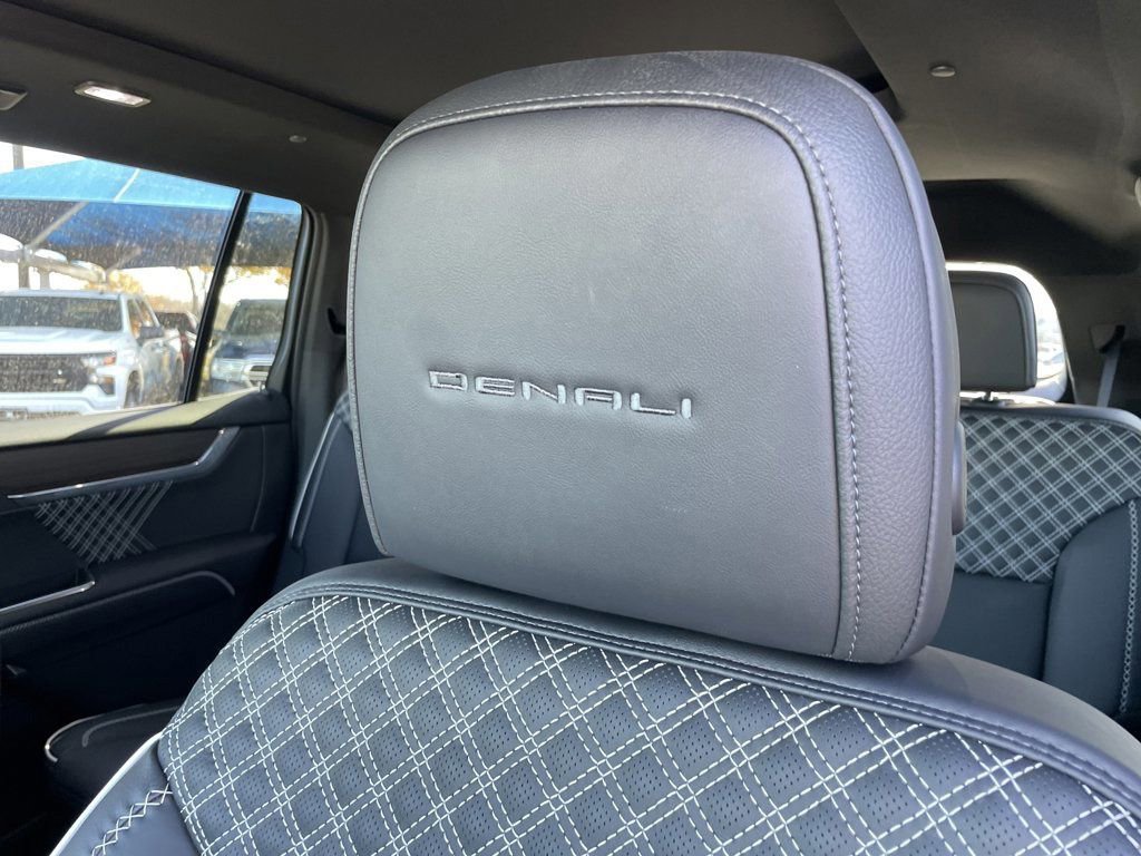 New 2026 GMC Acadia Denali w/ Super Cruise Package image 34