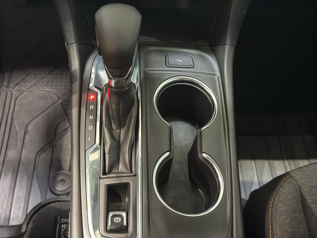 Used 2023 Chevrolet Equinox LT AWD/4WD image 32