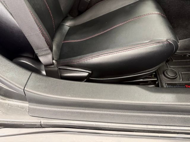 Used 2018 MAZDA MX-5 Miata Grand Touring RWD image 18