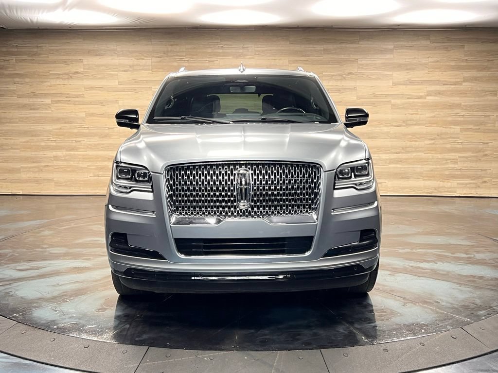 Used 2023 Lincoln Navigator Reserve AWD/4WD image 11