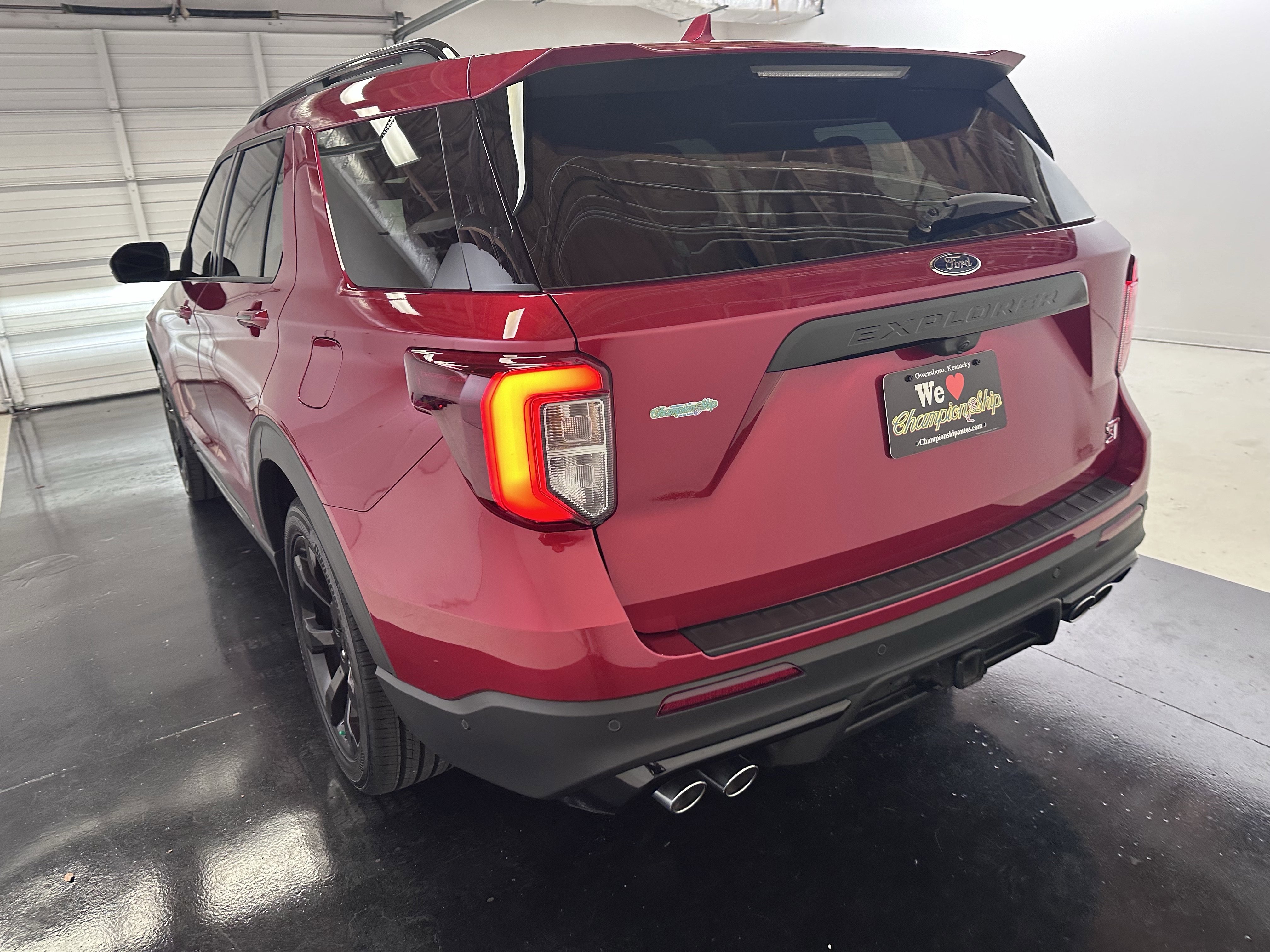 Used 2020 Ford Explorer ST w/ ST Street Pack image 12