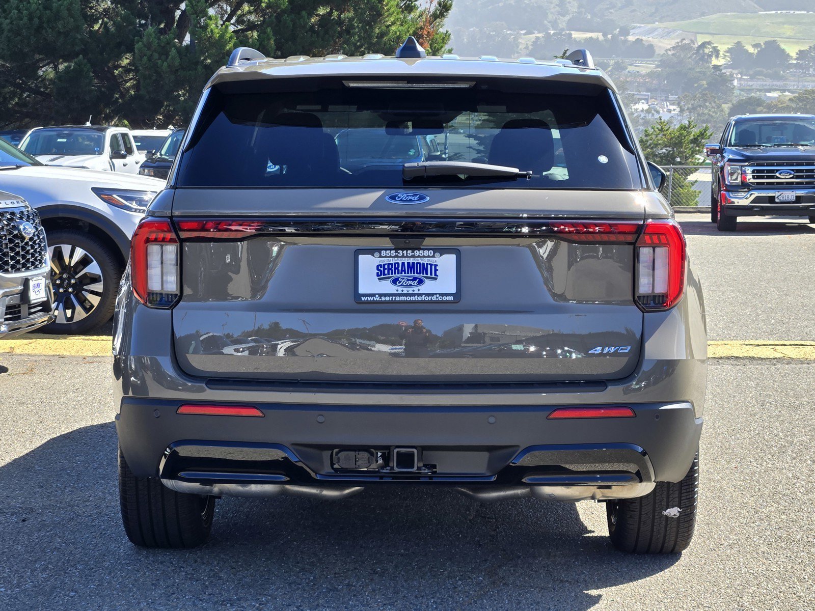 New 2026 Ford Explorer ST-Line w/ ST-Line Street Pack AWD/4WD image 15