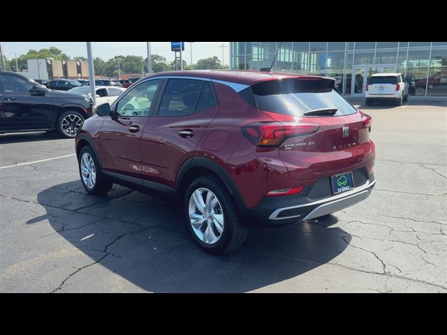 Certified 2024 Buick Encore GX Preferred w/ Comfort Package AWD/4WD image 6