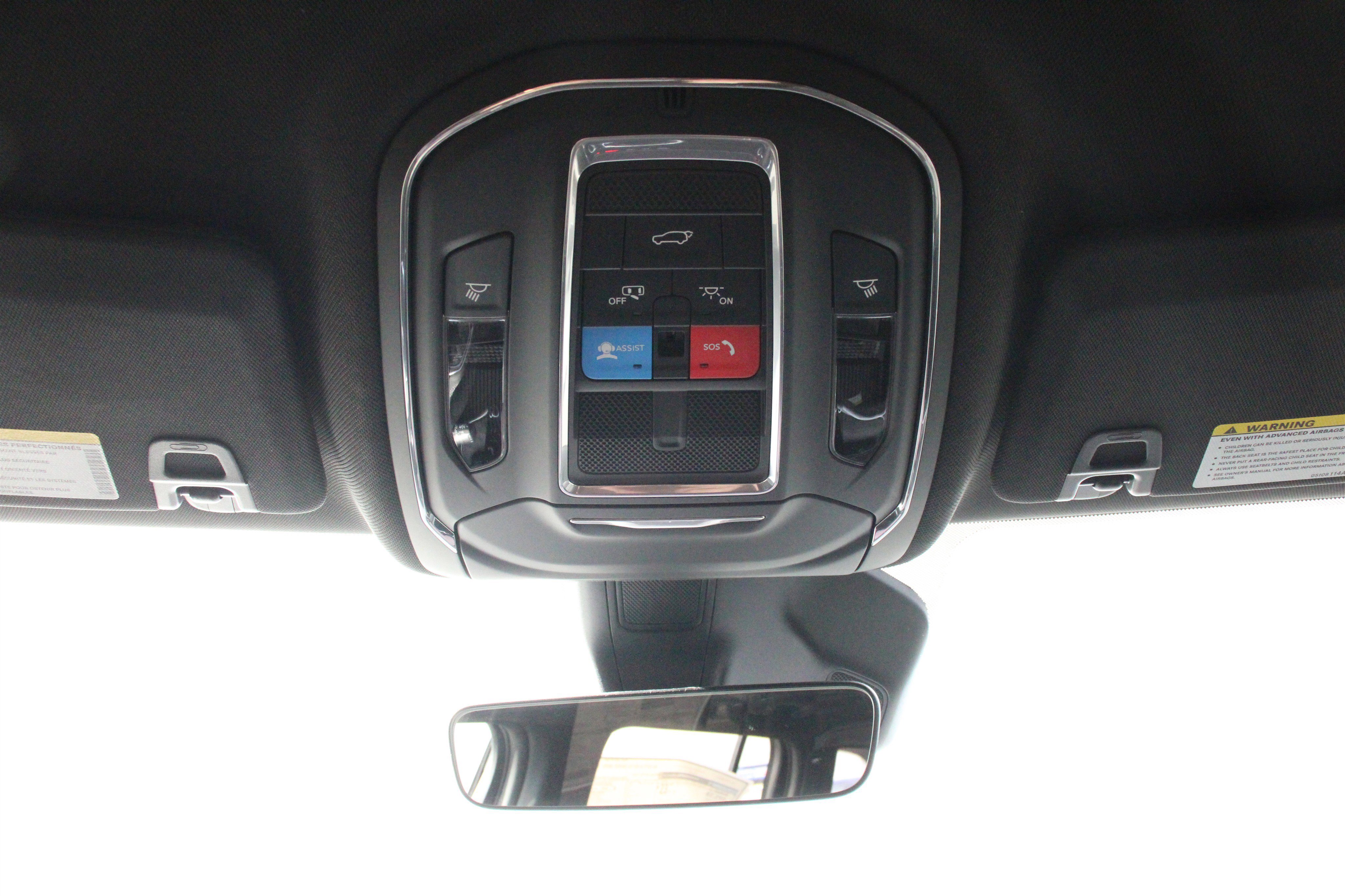 New 2026 Jeep Grand Cherokee Altitude image 23