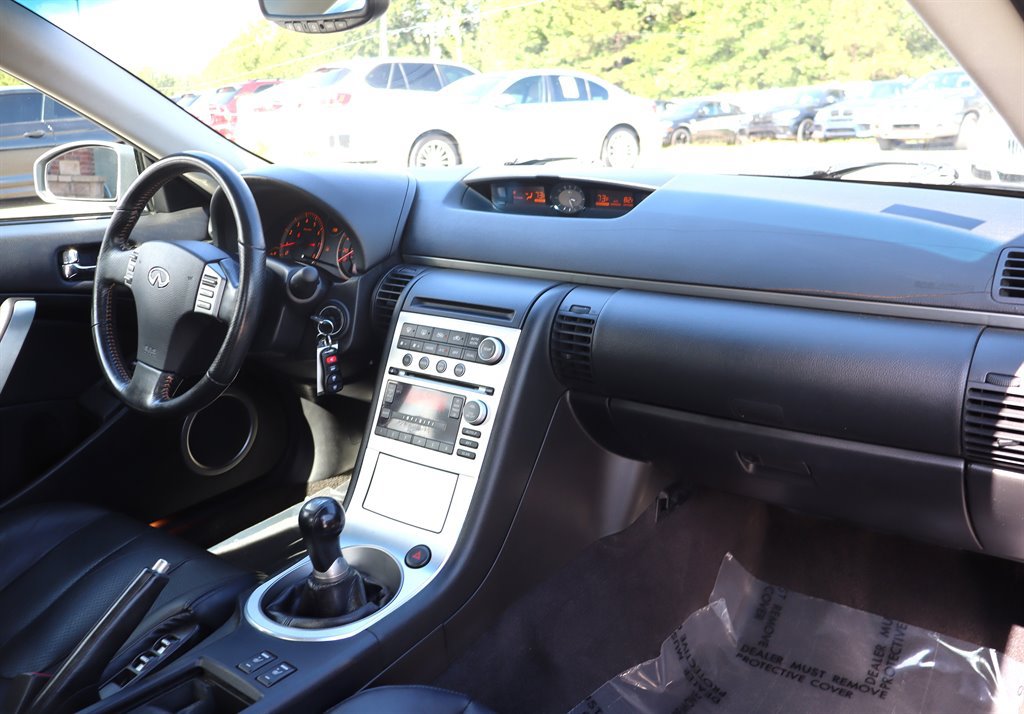 Used 2005 INFINITI G35 Coupe w/ (P01) Premium Pkg RWD image 17