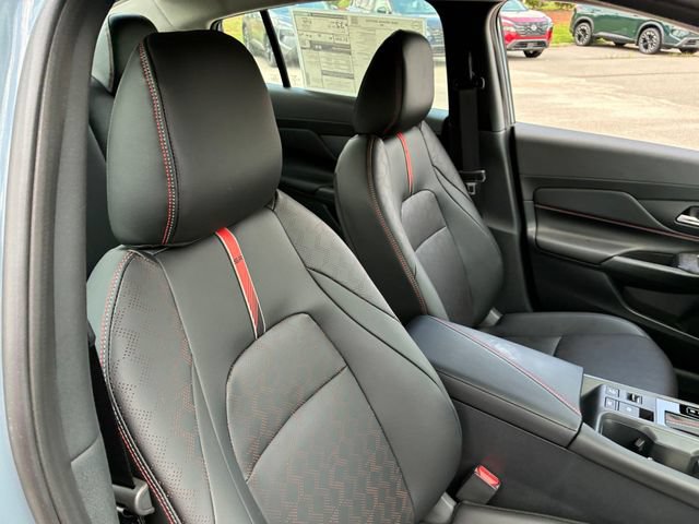 New 2026 Nissan Sentra SR w/ SR Premium Package FWD image 33