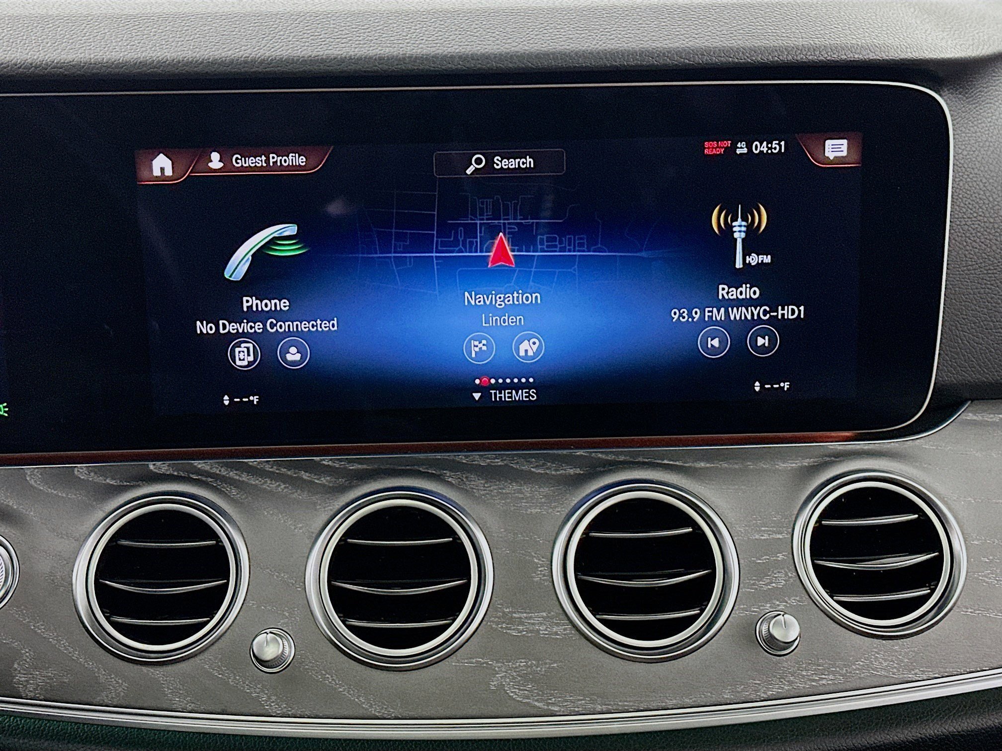 Used 2023 Mercedes-Benz E 450 4MATIC All-Terrain Wagon w/ Premium Package image 12