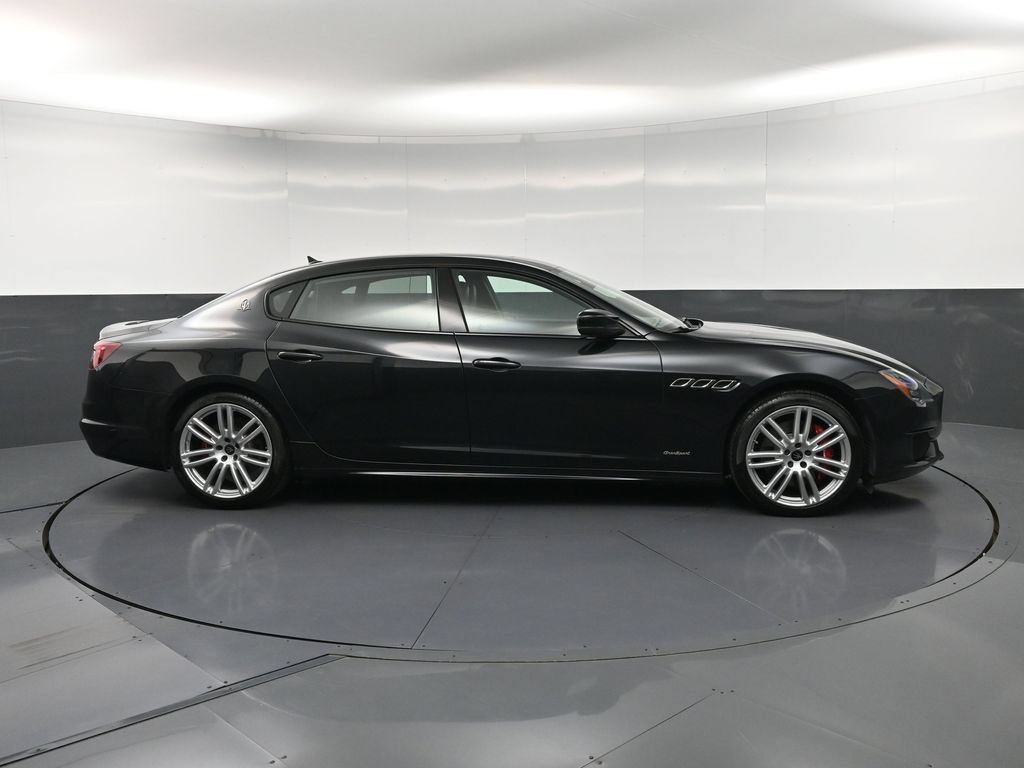 Used 2020 Maserati Quattroporte S GranSport Q4 AWD/4WD image 9