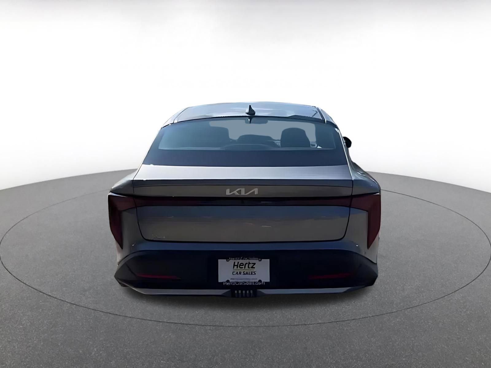 Used 2025 Kia K4 LXS image 11