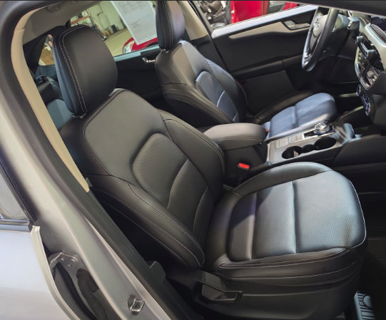 Used 2020 Ford Escape SEL AWD/4WD image 5